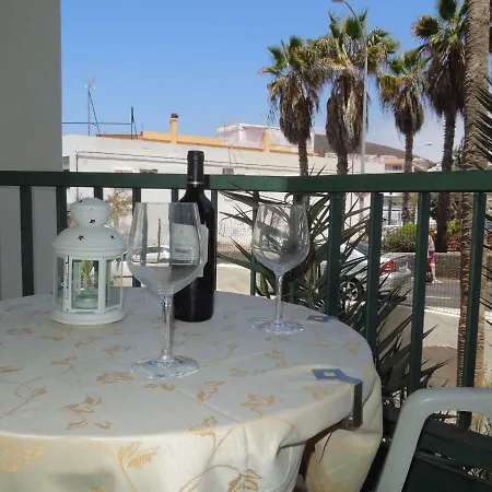 아파트 Beachfront Casa Verano With Pool, Balcony, Wifi, Central Locatation *