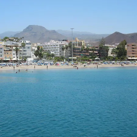 Beachfront Casa Verano With Pool, Balcony, Wifi, Central Locatation 아파트