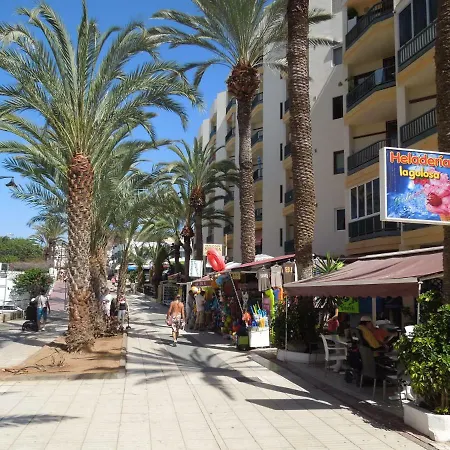 Beachfront Casa Verano With Pool, Balcony, Wifi, Central Locatation * Arona (Tenerife)